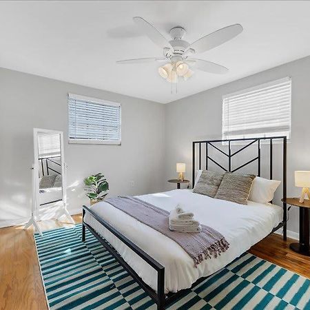 Apartmán Designed And Cozy 1Br With Parking Near Stores Tampa Exteriér fotografie